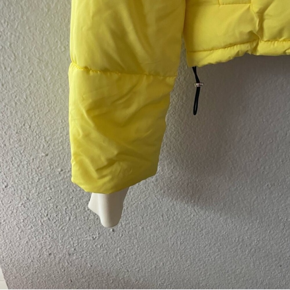 HOLD FOR MHOHN0512 URBAN OUTFITTERS SHERPA LINED PUFFER JACKET - Picture 12 of 13